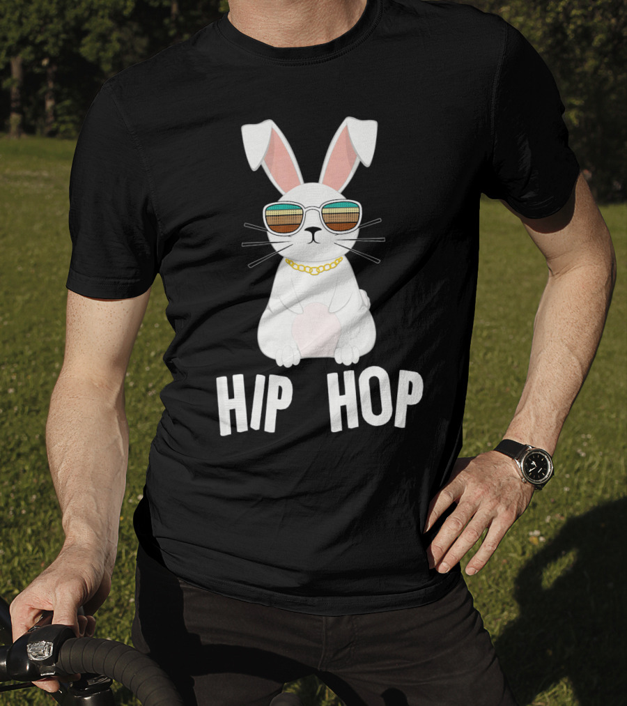 Hip Hop Bunny With Sunglasses And Gold Chain T-Shirt