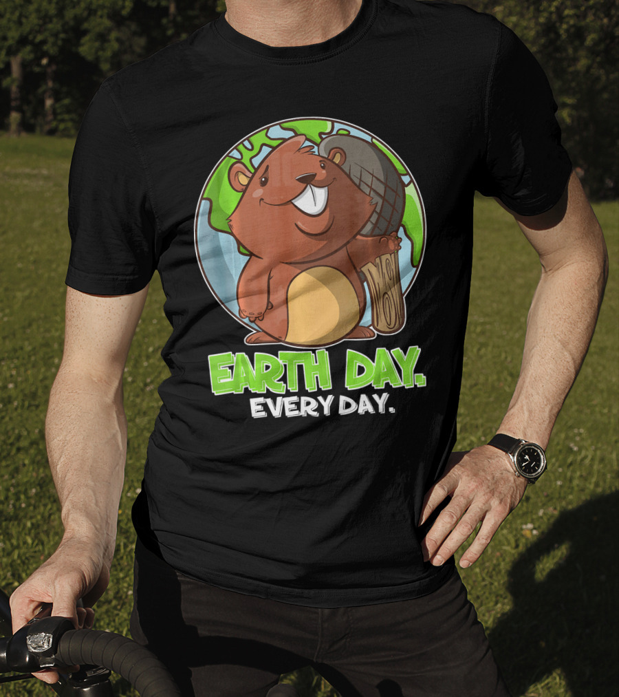 Earth Day Every Day Cute Beaver And Planet T-Shirt