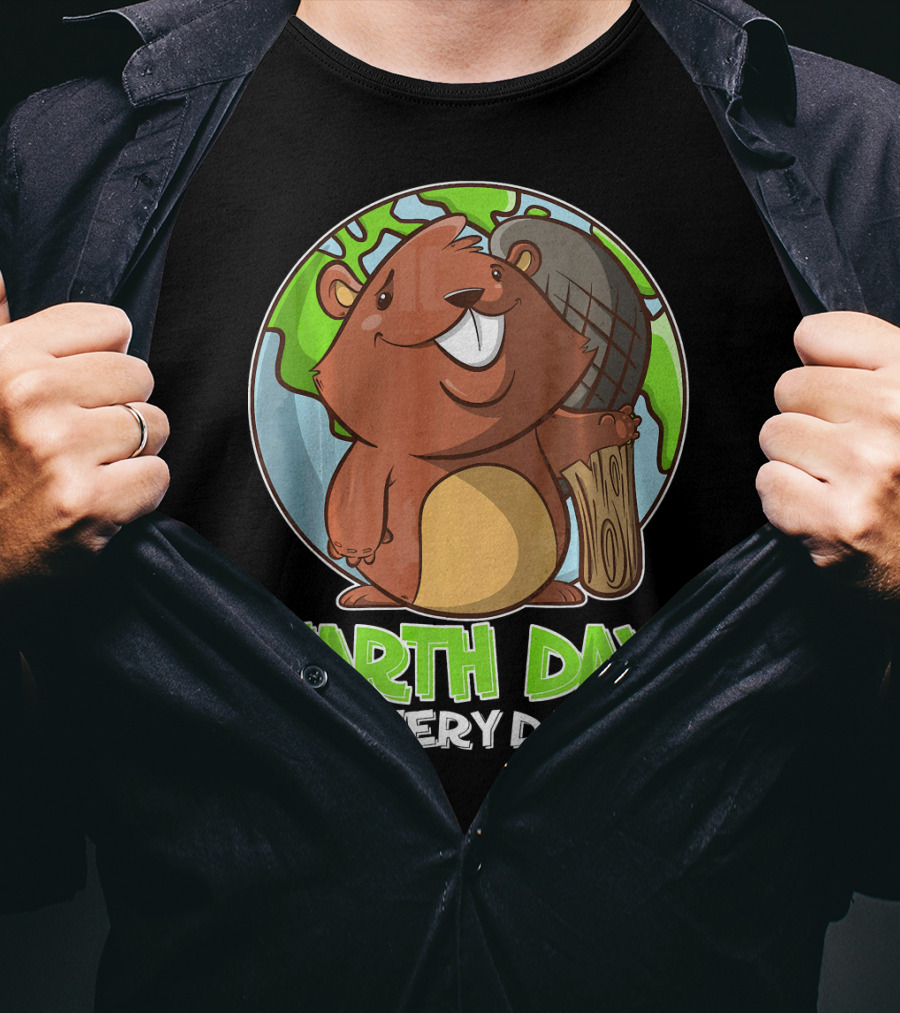 Earth Day Every Day Cute Beaver And Planet T-Shirt