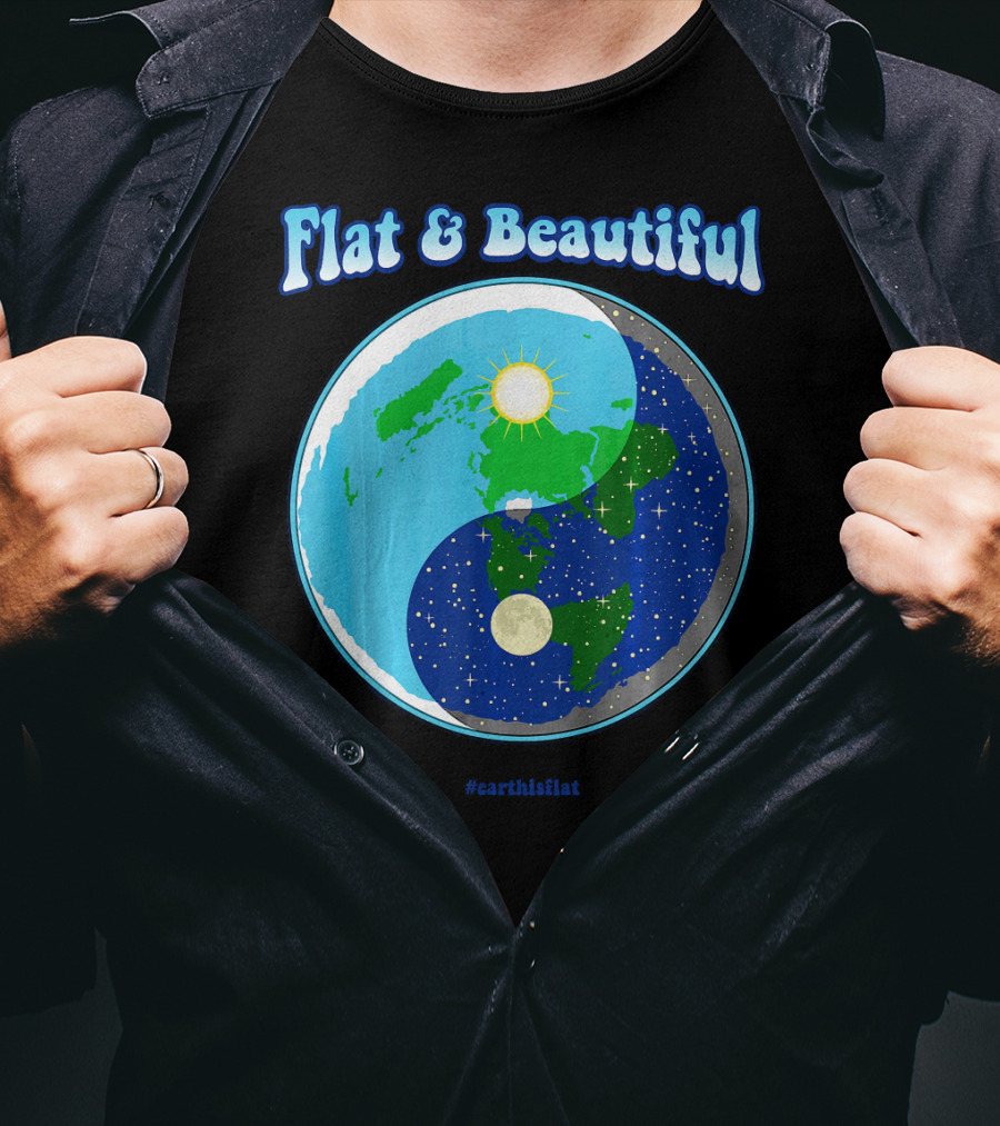 Flat And Beautiful Earth Ying Yang #earthisflat T-Shirt