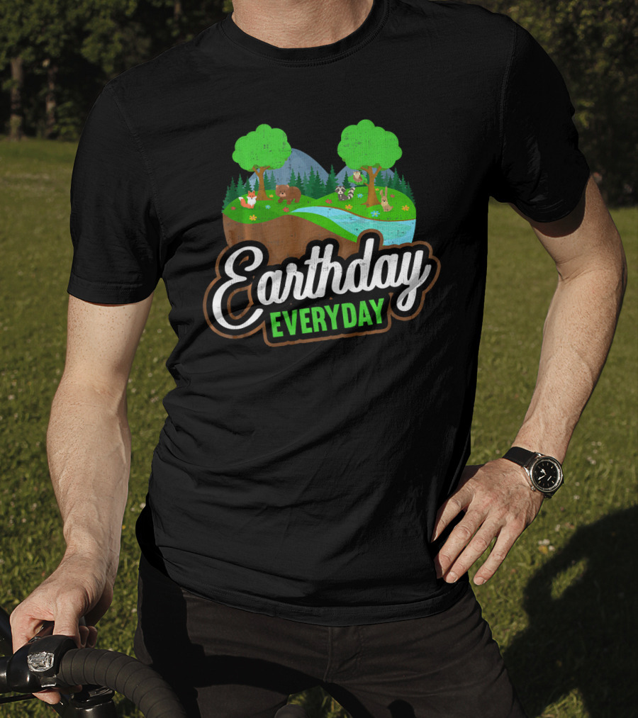 Earth Day Every Day Conservation Wildlife Nature Scene T-Shirt