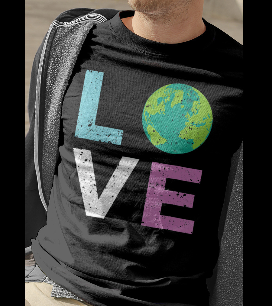 LOVE Earth Day With Globe Vin Earth T-Shirt