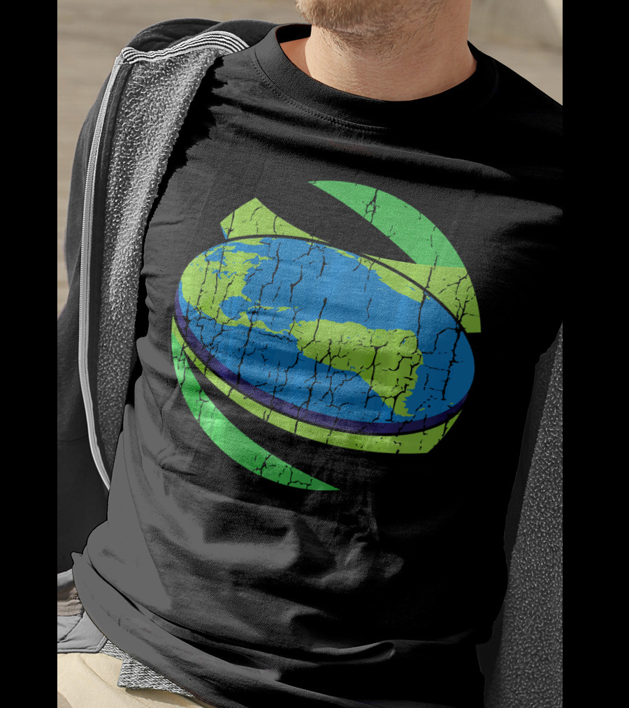 Flat Earth Flat Earther Planet Cracked Globe T-Shirt