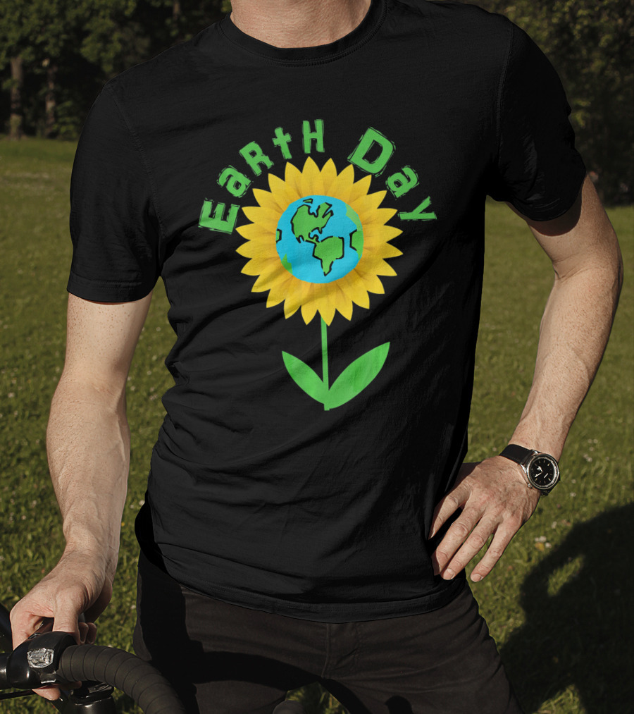 Earth Day Sunflower With Globe For Science Teacher T-Shirt