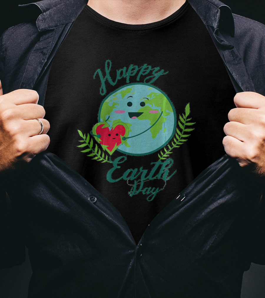 Happy Earth Day Smiling Planet With Heart And Leaves T-Shirt