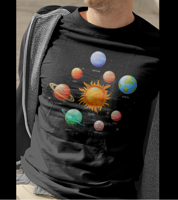 Sun Planets Mars Earth Venus Mercury Saturn Uranus Neptune Solar System T-Shirt