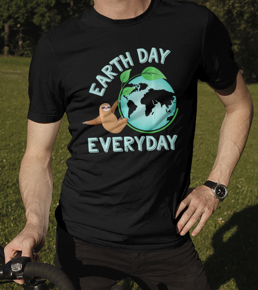 Earth Day Everyday Sloth Hanging On Globe Kids Women T-Shirt