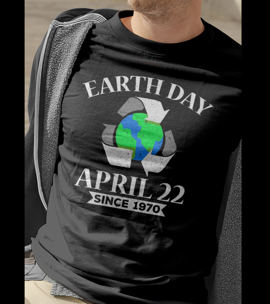 Earth Day April 22 Since 1970 Recycle Symbol And Globe T-Shirt