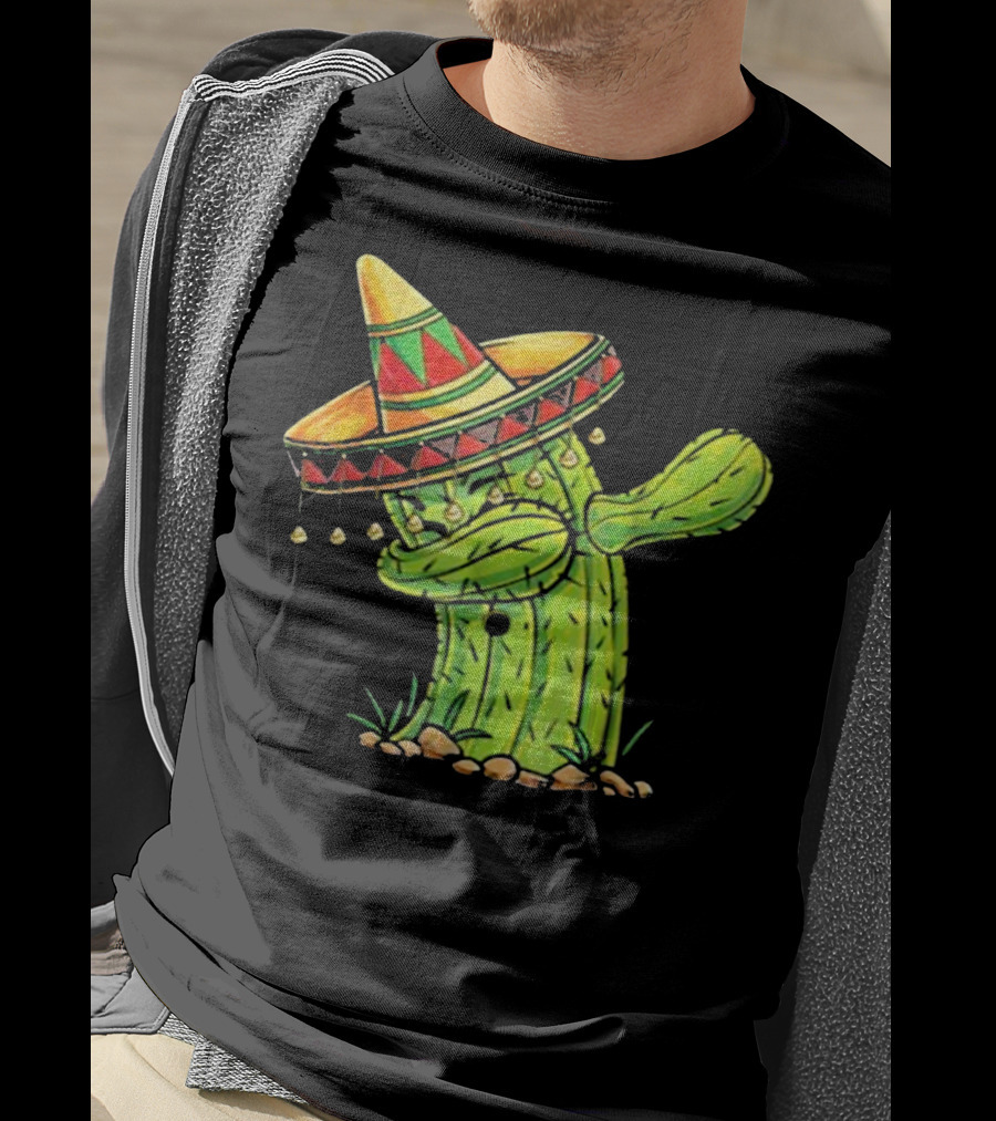 Cinco De Mayo Dabbing Cactus With Sombrero Mex T-Shirt