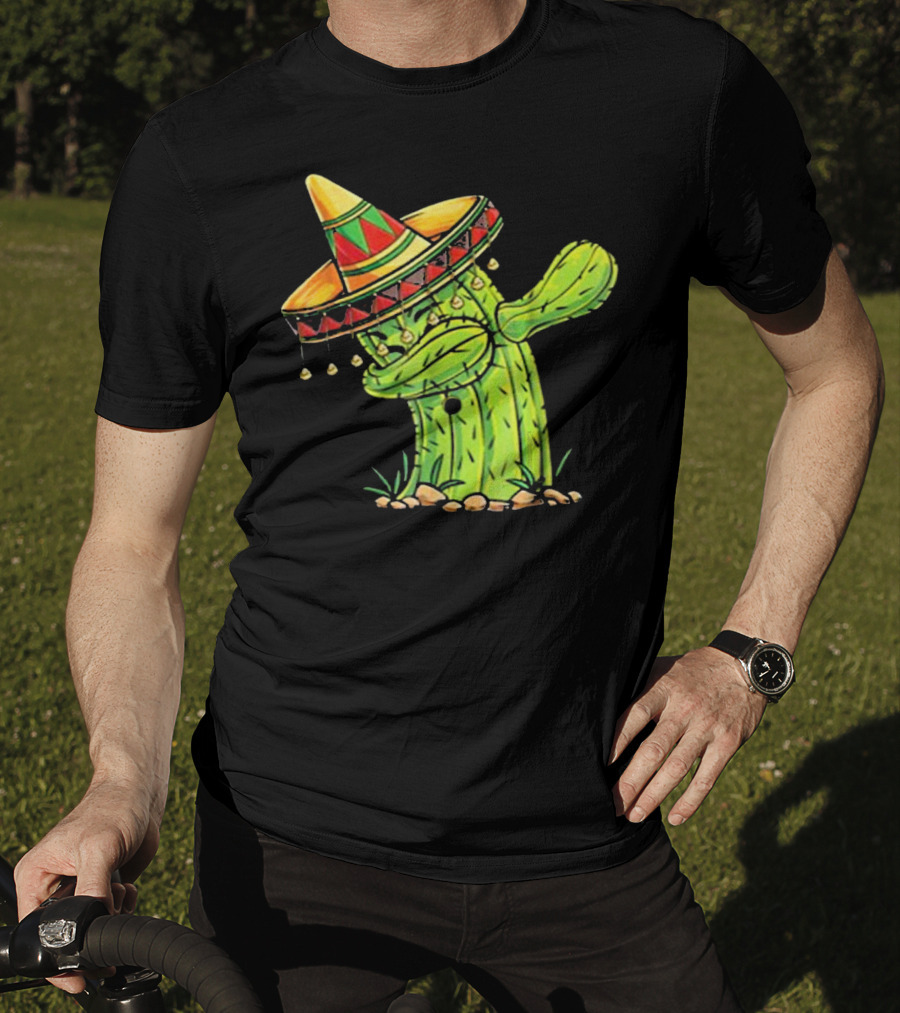Cinco De Mayo Dabbing Cactus With Sombrero Mex T-Shirt