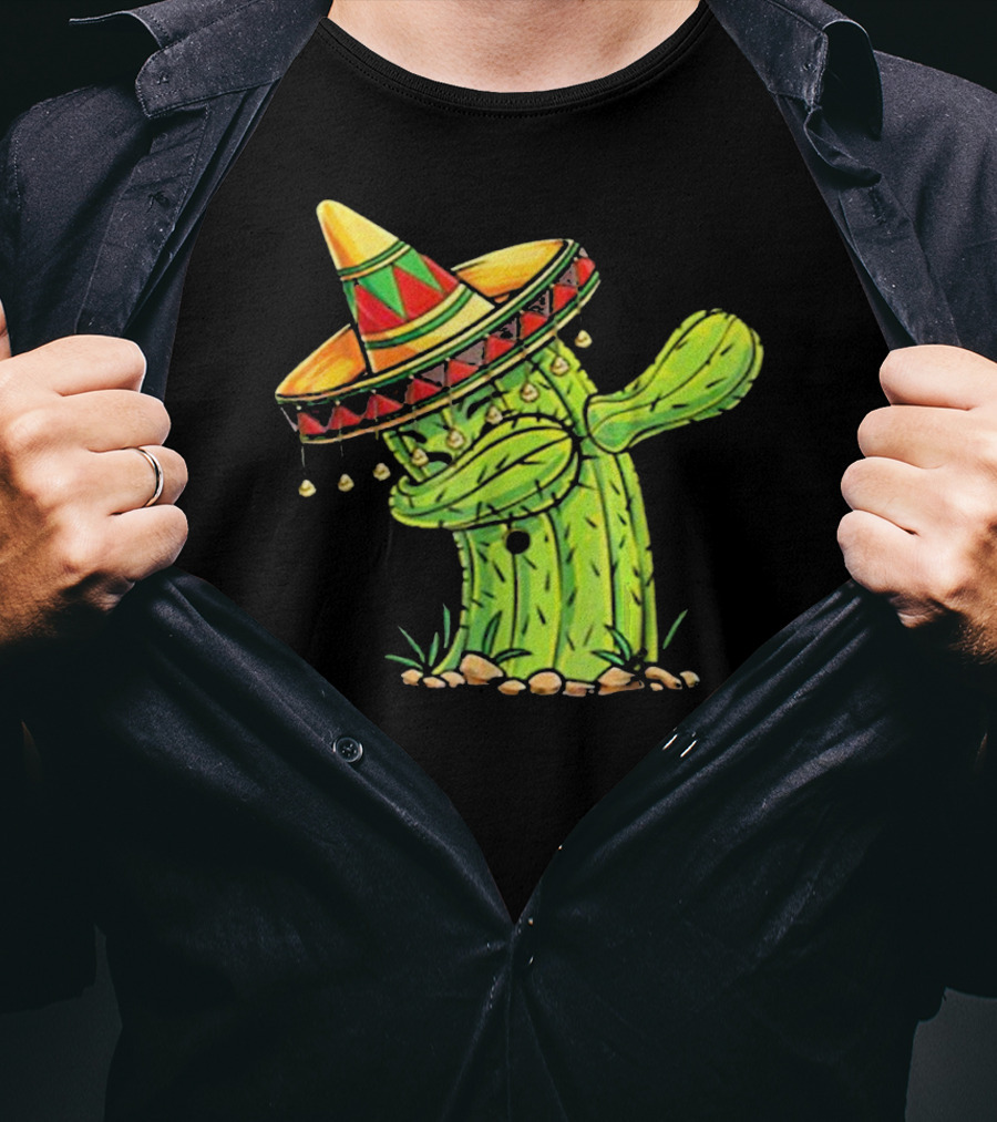 Cinco De Mayo Dabbing Cactus With Sombrero Mex T-Shirt