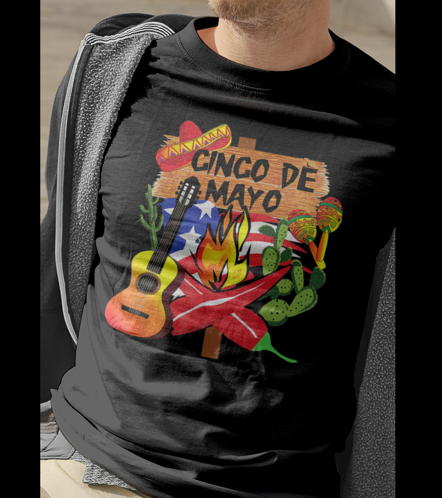 Cinco De Mayo America Loves Mexico With Sombrero Guitar Peppers Cactus And Maracas T-Shirt