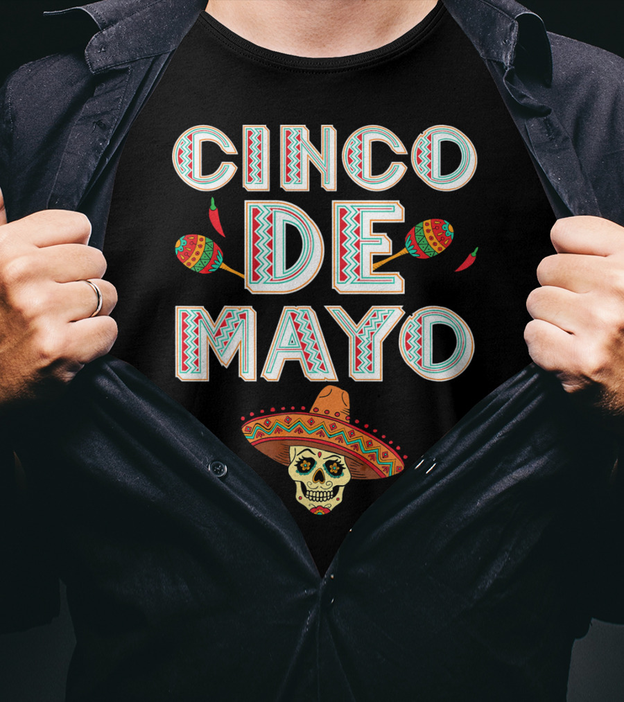 Cinco De Mayo Sombrero Skull And Maracas T-Shirt