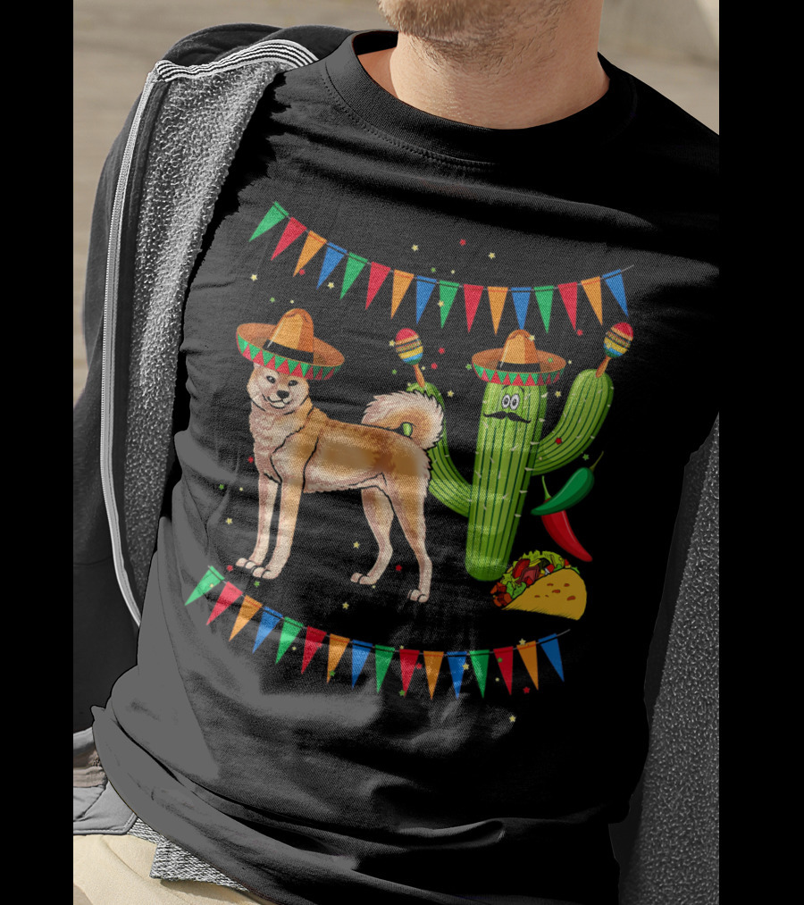 Sombrero Akita Dog Cactus Taco Maracas Mexico Cinco De Mayo T-Shirt