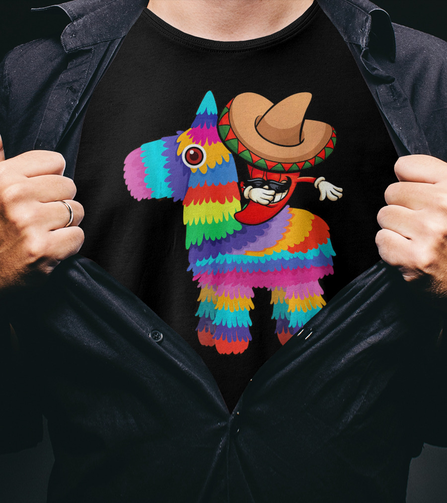Dabbing Chili Pepper Piñata Cinco Sombrero Fun T-Shirt