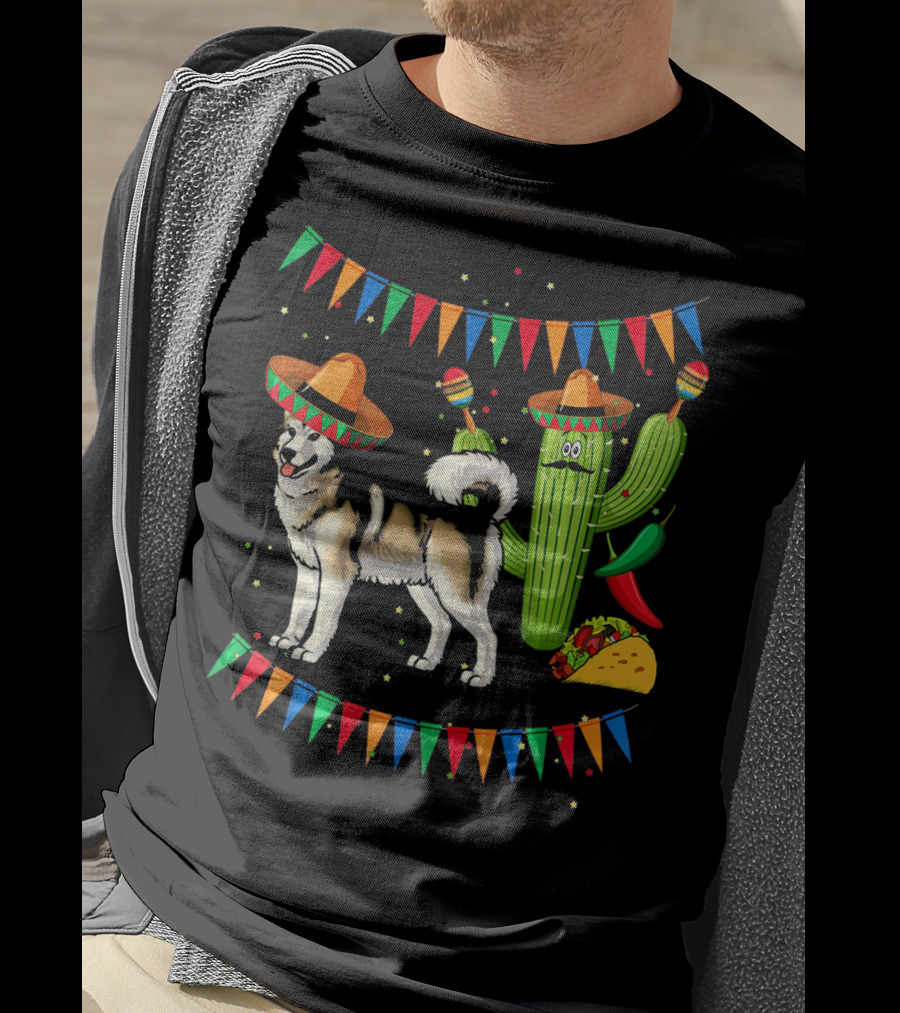 Sombrero Alaskan Malamute Dog With Cactus And Mexican Fiesta Elements T-Shirt
