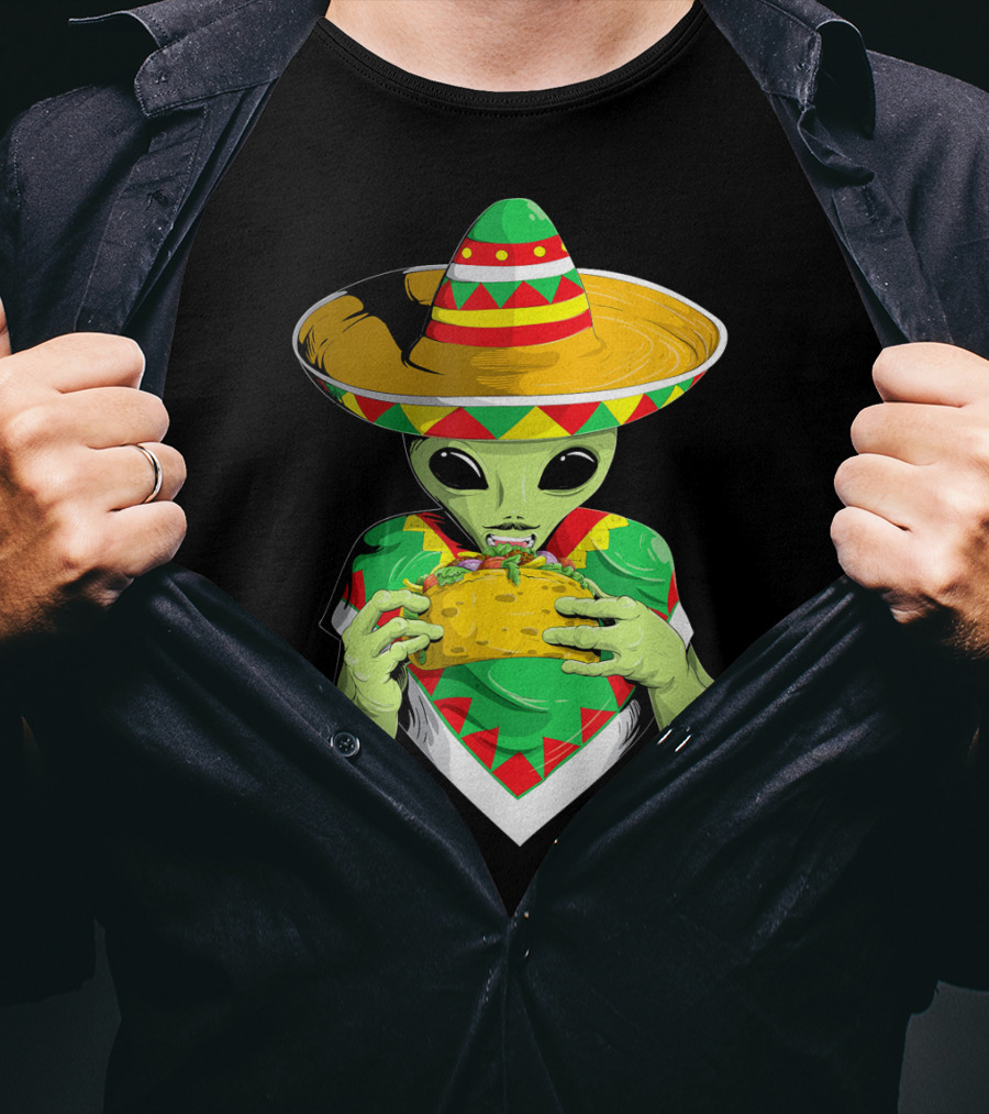 Cinco De Mayo Sombrero Alien Eating Taco T-Shirt