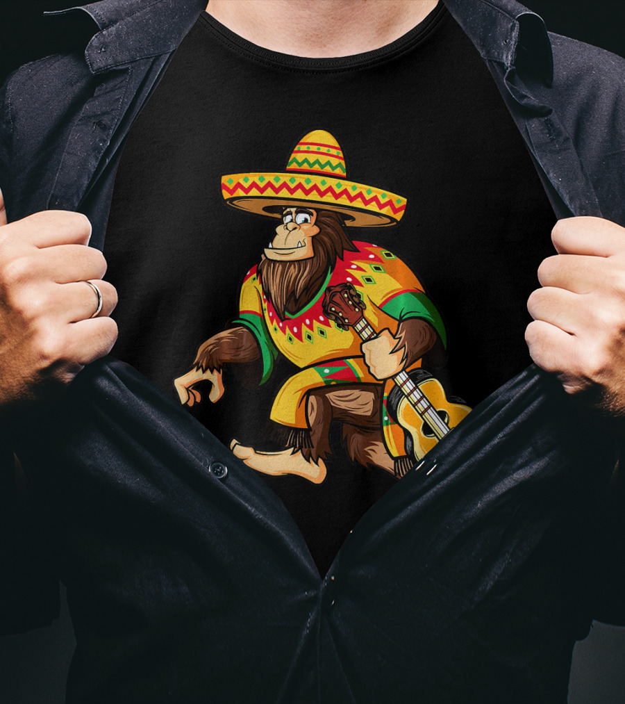 Funny Bigfoot El Squatcho Cinco De Mayo Sombrero Guitar T-Shirt