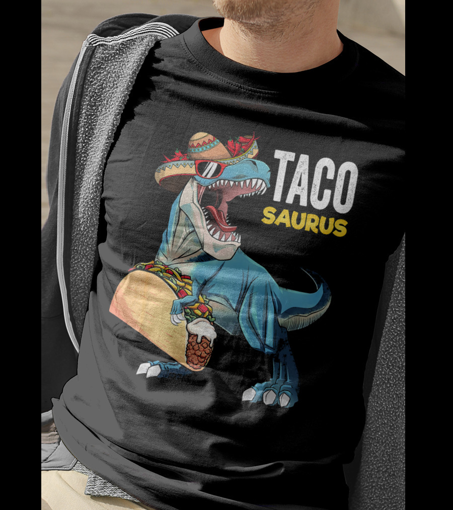 Taco Tuesday Cinco De Tacosaurus Dinosaur Sombrero T-Shirt
