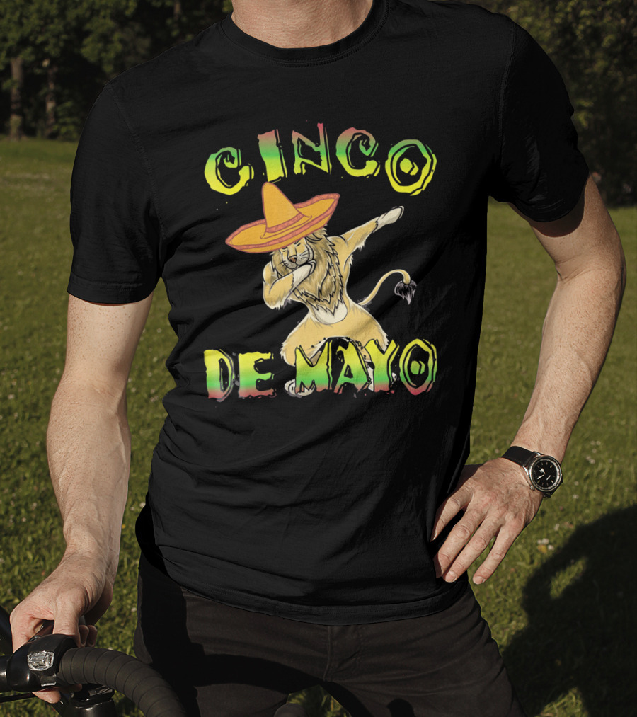 Cinco De Mayo King Of The Jungle Dabbing Lion With Sombrero T-Shirt