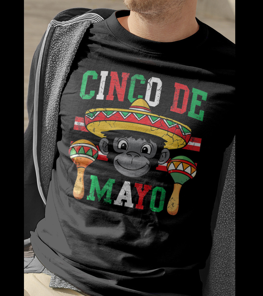 Cinco De Mayo Monkey Sombrero Maracas T-Shirt