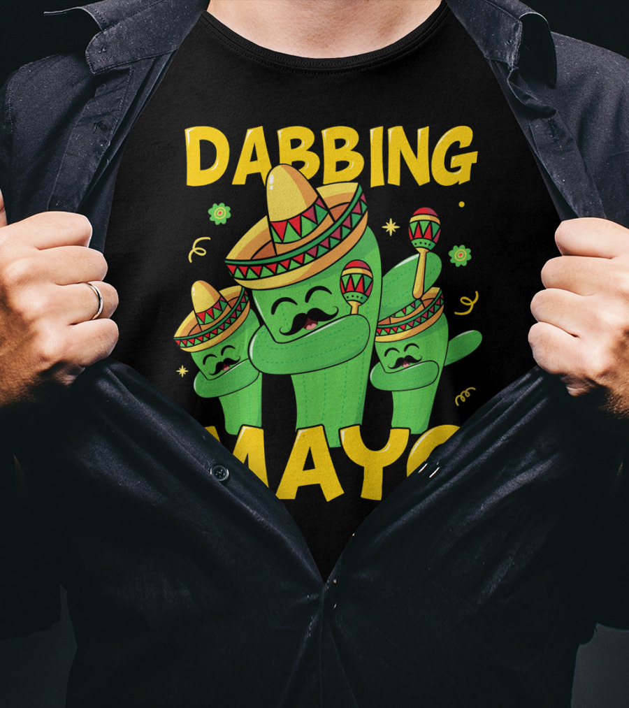 Dabbing Mayo Cactus With Sombrero And Maracas T-Shirt