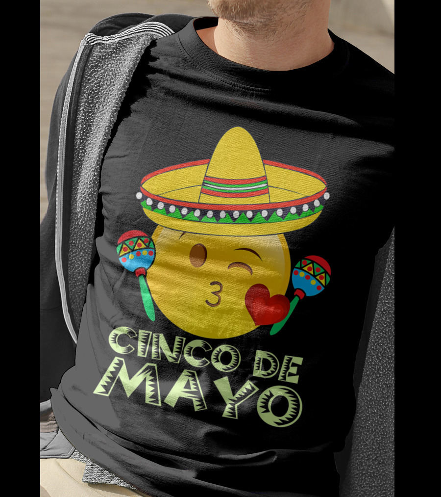 Cinco De Mayo Emoji Sombrero Maracas Kids Women Kisses T-Shirt