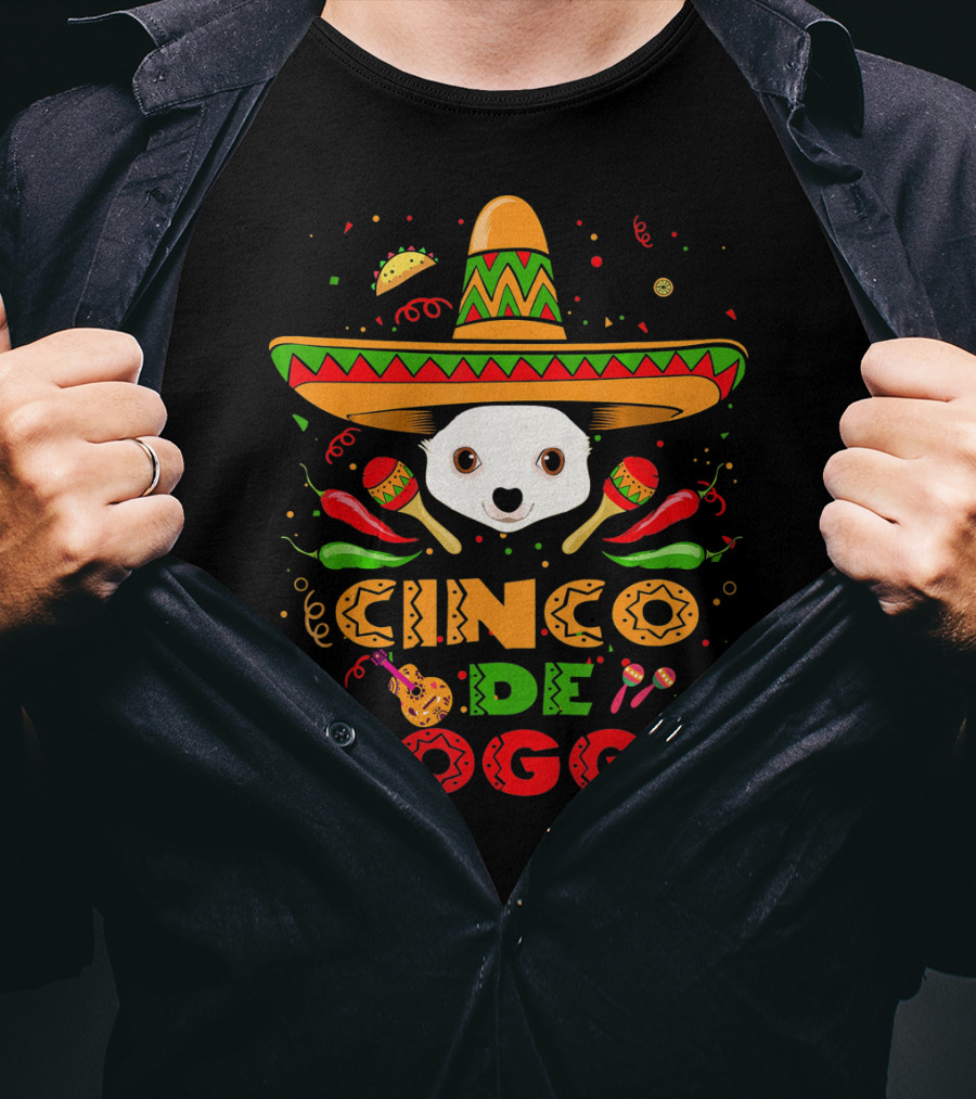 Cinco De Doggo Chihuahua Sombrero Maracas Fiesta T-Shirt