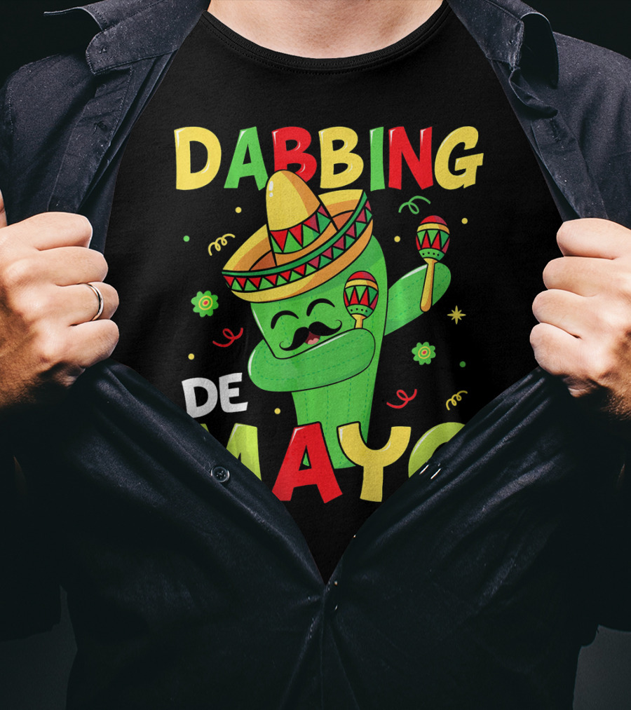 Dabbing Cactus Cinco De Mayo Sombrero Maracas T-Shirt