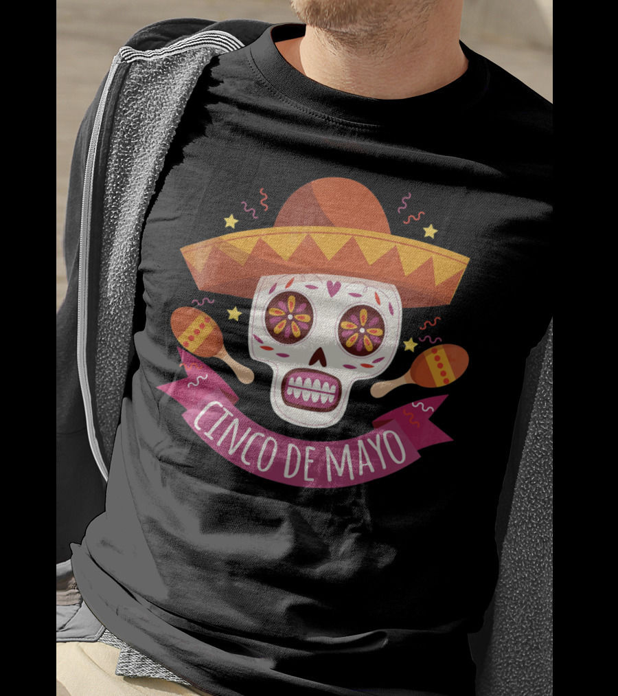Cinco De Mayo Mexican Skull With Sombrero And Maracas T-Shirt