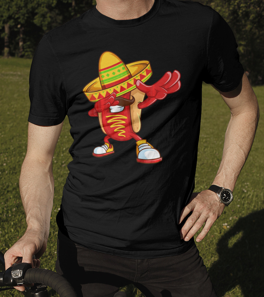 Funny Dabbing Hotdog Sombrero Mexican Cinco De Mayo T-Shirt
