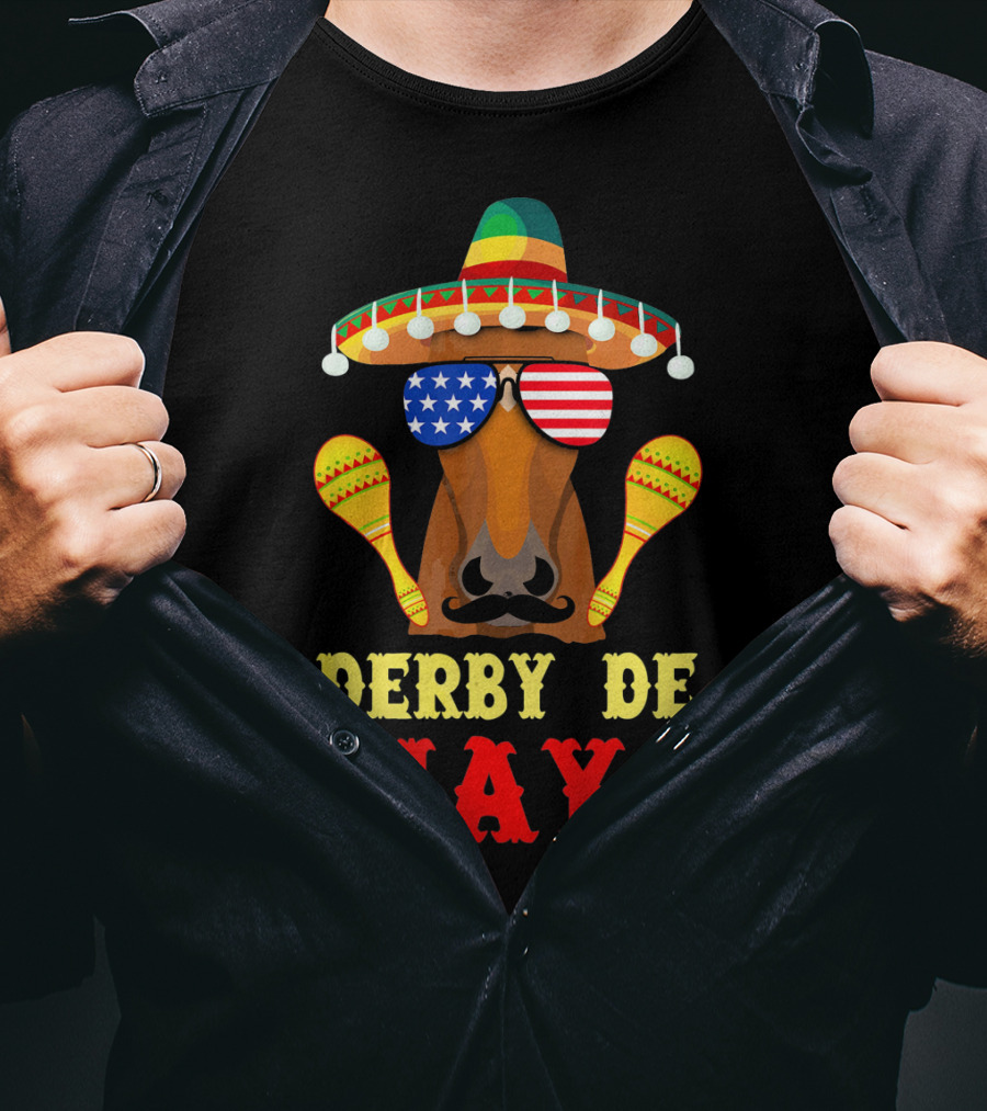 Derby De Mayo Cinco De Mayo Funny Men Horse Sombrero Maracas T-Shirt
