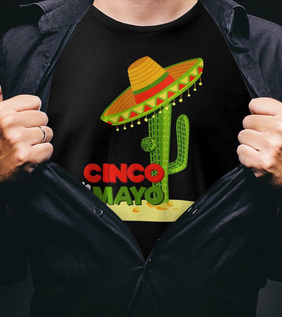 Fiesta Cinco De Mayo Cactus With Sombrero T-Shirt