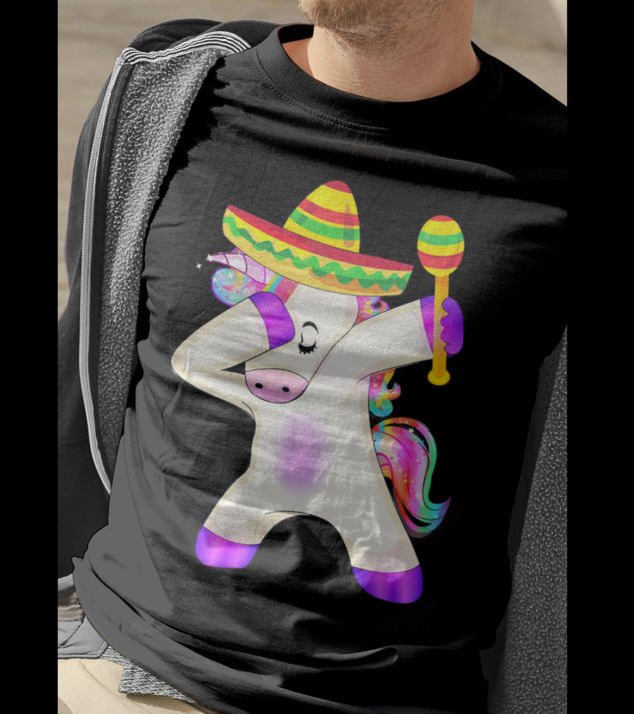 Cinco De Mayo Dabbing Unicorn Sombrero Maracas T-Shirt