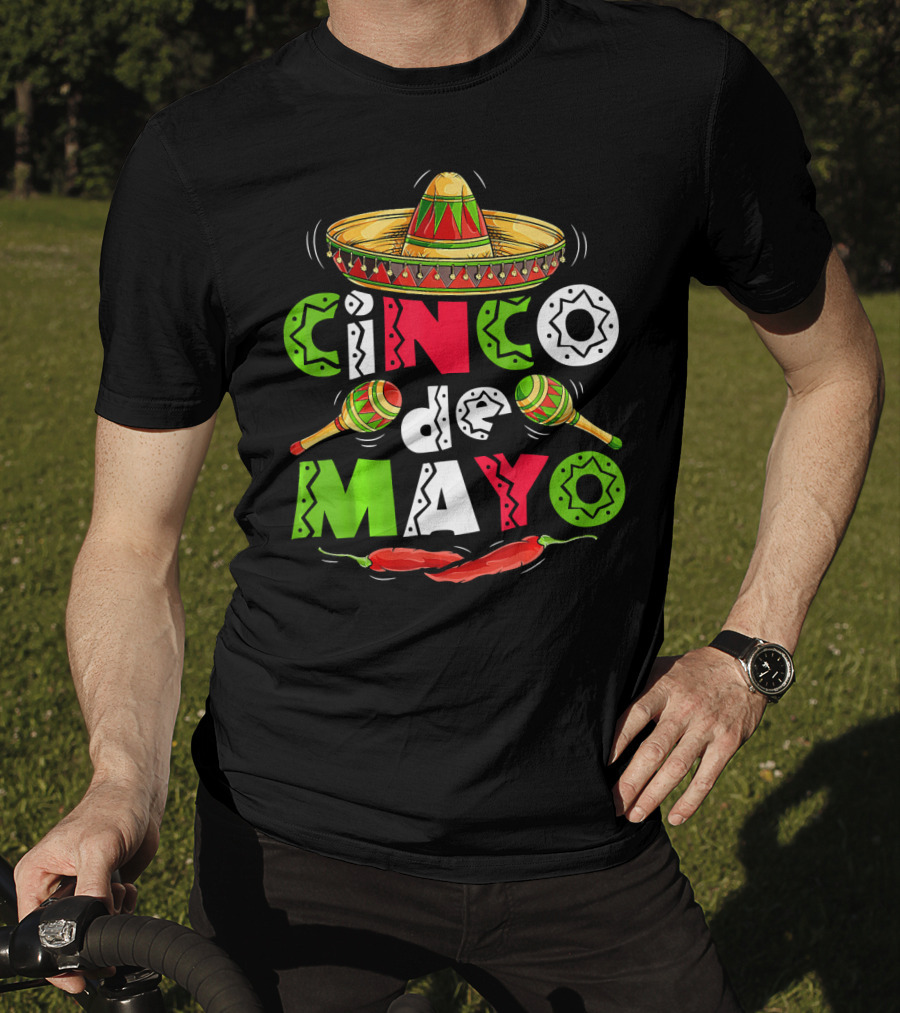 Cinco De Mayo Sombrero Maracas Chillies T-Shirt