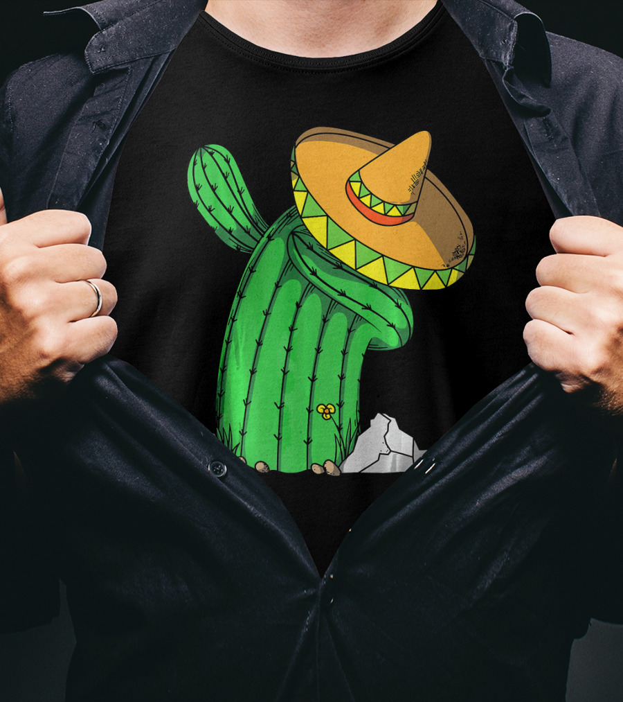Cinco De Mayo Dabbing Cactus With Sombrero Fun T-Shirt