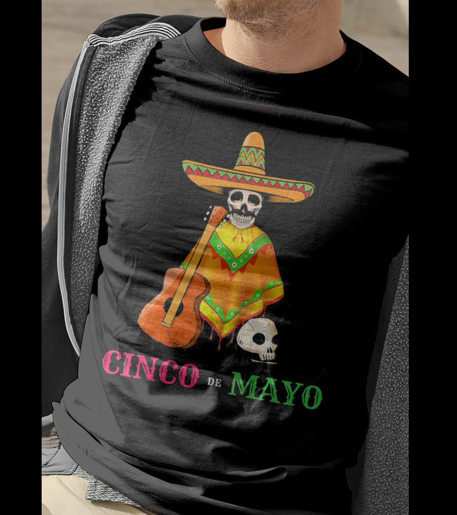 Cinco De Mayo Sombrero Skull Poncho Guitar T-Shirt