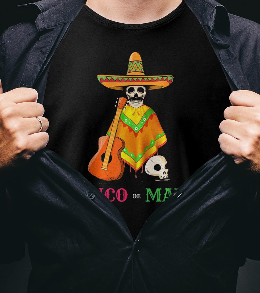 Cinco De Mayo Sombrero Skull Poncho Guitar T-Shirt