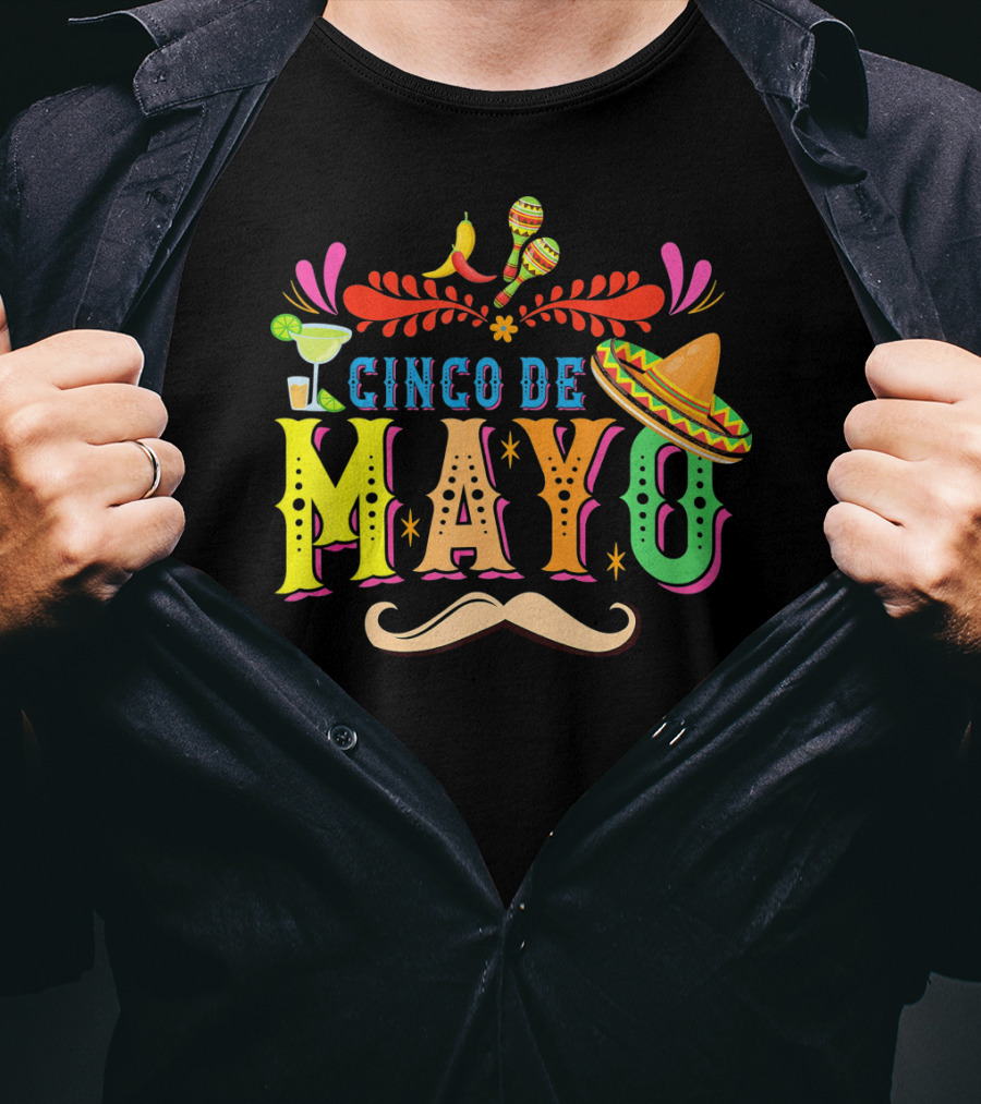 Cinco De Mayo Fiesta Sombrero Maracas Mustache T-Shirt