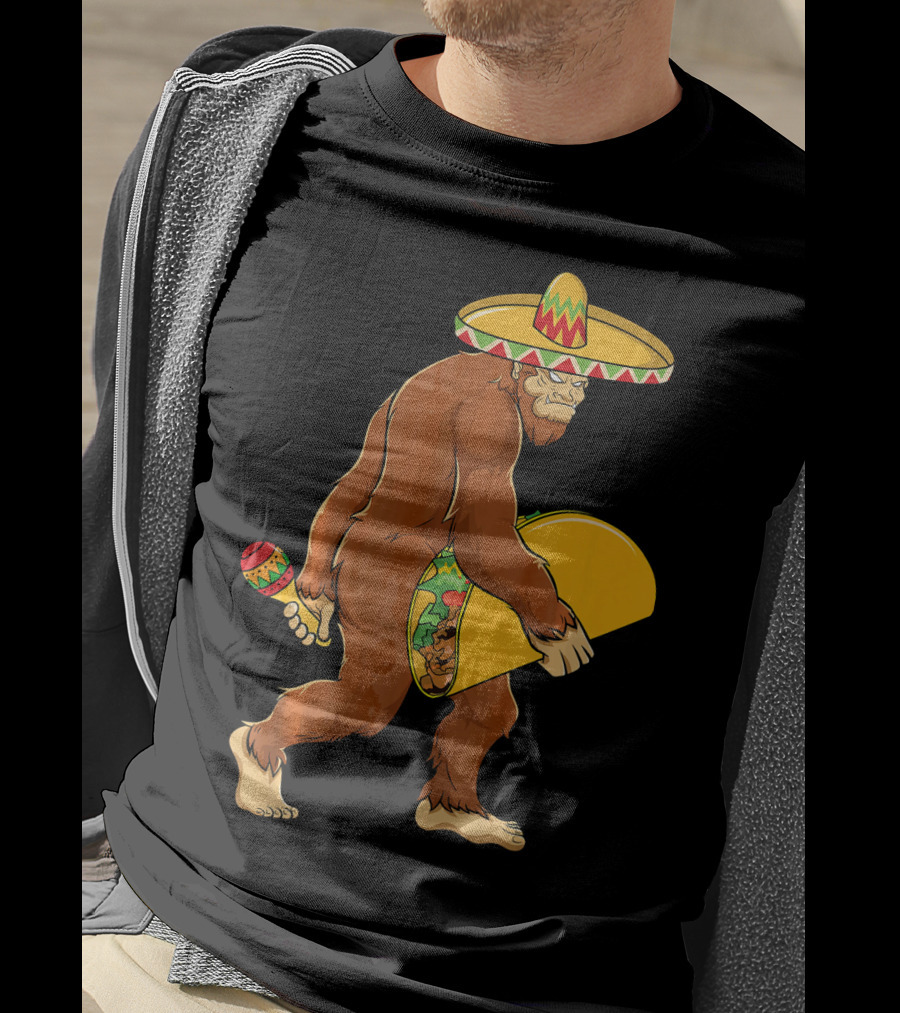 Bigfoot Taco Boys Cinco De Mayo Sombrero Maracas Fiesta T-Shirt