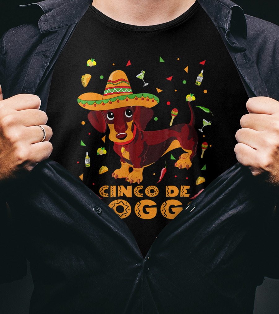 Cinco De Doggo Dachshund Sombrero Chili Peppers Margarita Fiesta Theme Mexican Cinco T-Shirt