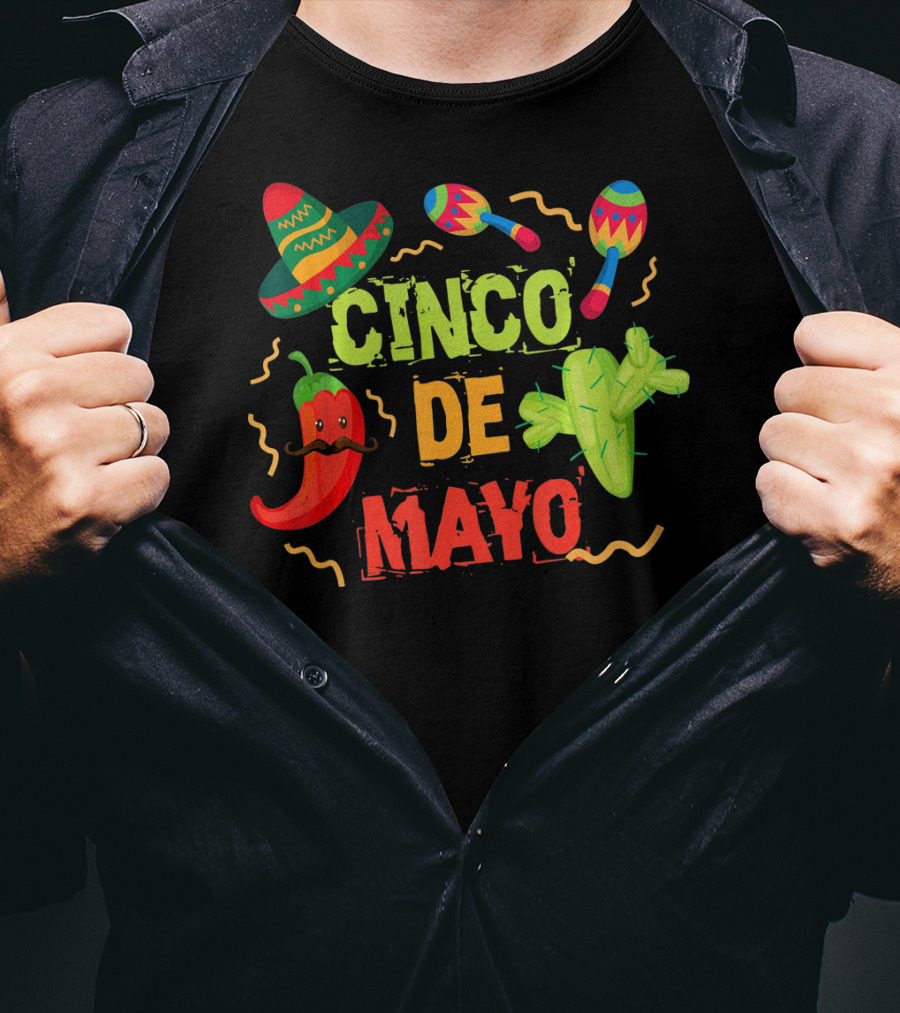 Cinco De Mayo Sombrero Maracas Cactus Pepper Fiesta T-Shirt