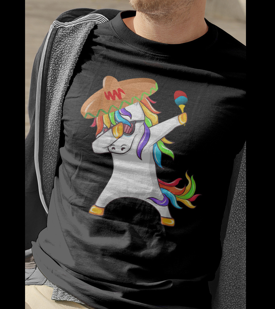 Sombrero Unicorn Dabbing With Maracas Cinco De Mayo T-Shirt