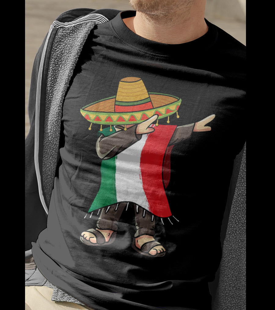 Mexican Flag Poncho Man Dabbing Cinco De Mayo Sombrero T-Shirt
