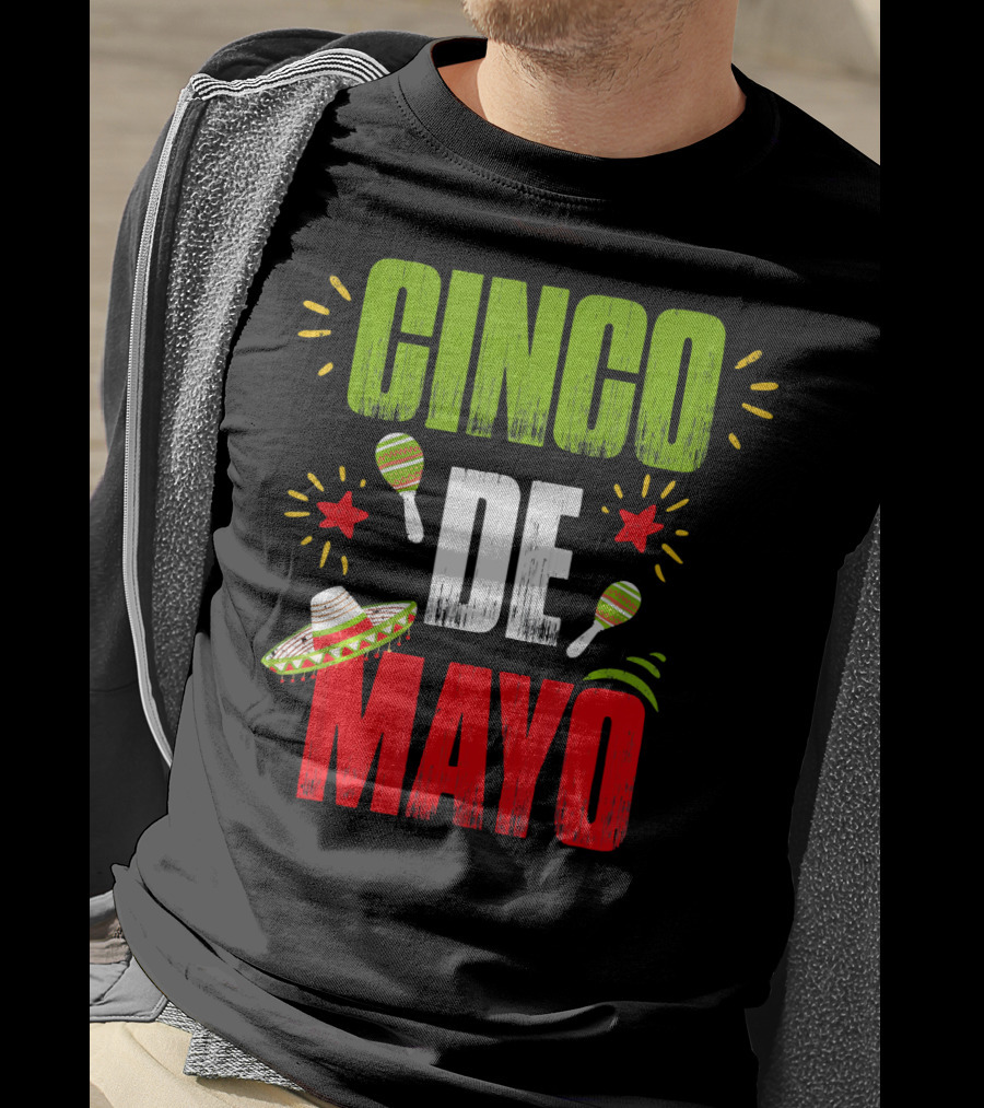 Cinco De Mayo Sombrero Maracas T-Shirt