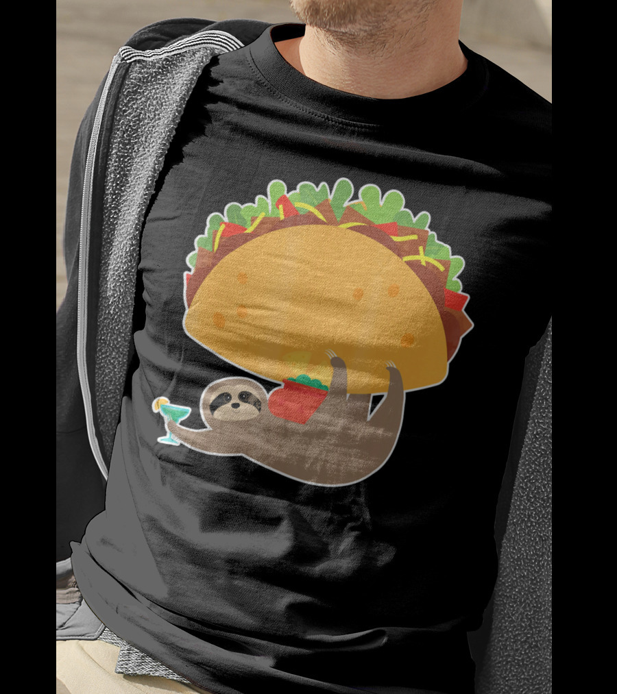 Funny Cinco De Mayo Sloth Taco Holding Margarita T-Shirt