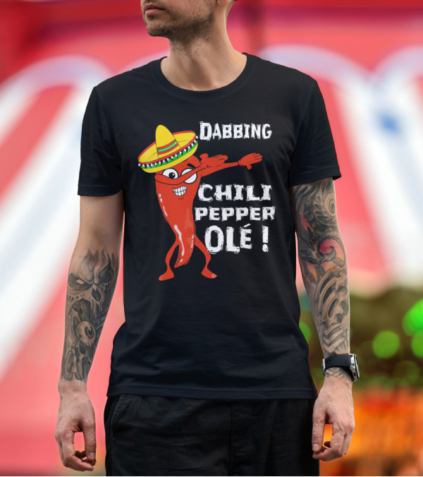 Premium T-Shirt: Dabbing Chili Pepper Olé Cinco with Sombrero T-Shirt Dabbing Chili Pepper Olé Cinco with Sombrero T-Shirt