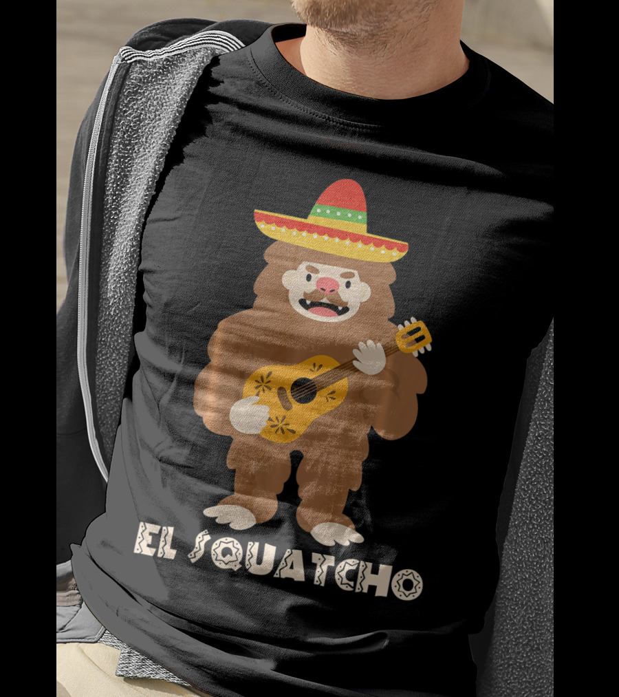 El Squatcho Sasquatch Funny Mexican Cinco Mariachi Sombrero Guitar T-Shirt