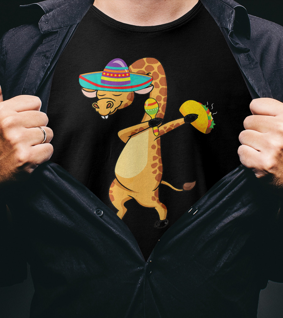 Cinco De Mayo Giraffe Dabbing With Taco And Sombrero T-Shirt