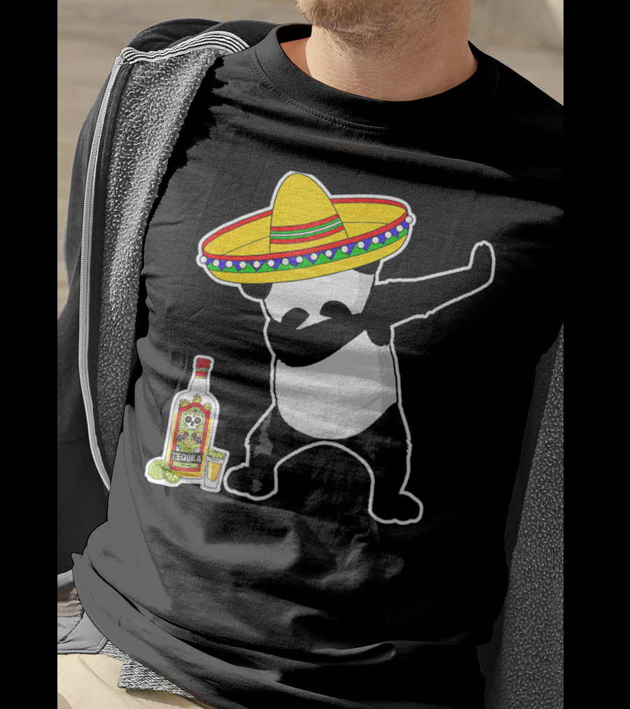 Cinco De Mayo Panda Dabbing With Sombrero And Tequila T-Shirt